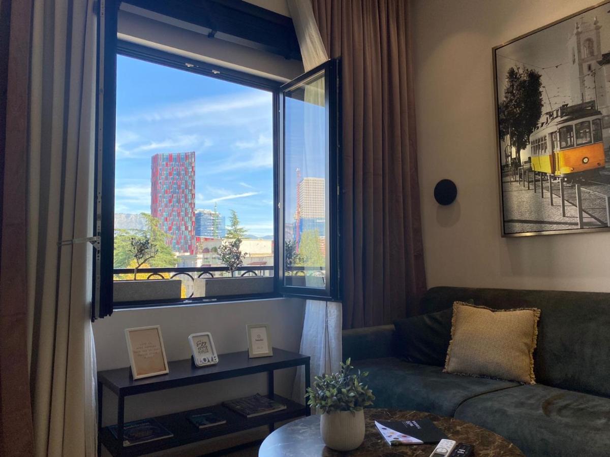 Urban Stay Tirana Deluxe Экстерьер фото